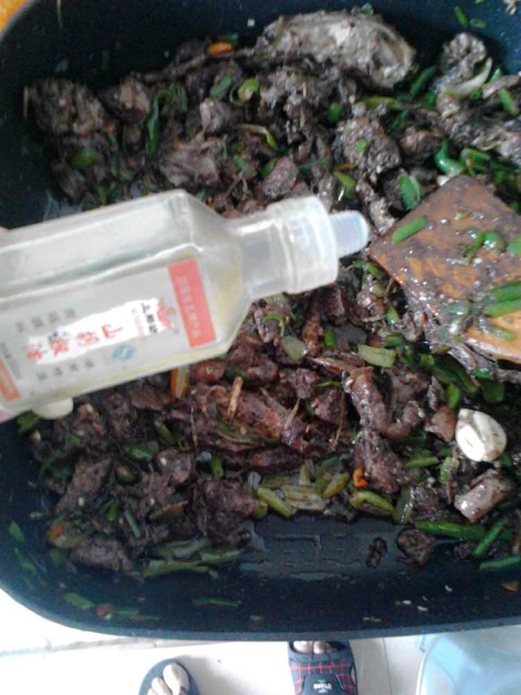 血酱鸭步骤10