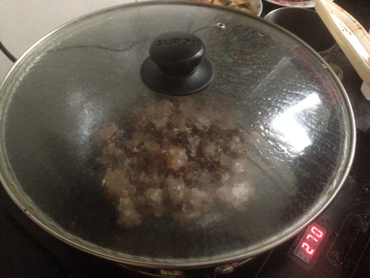 青椒煸排骨步骤5