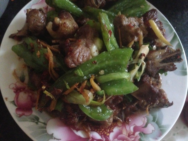 青椒煸排骨步骤9