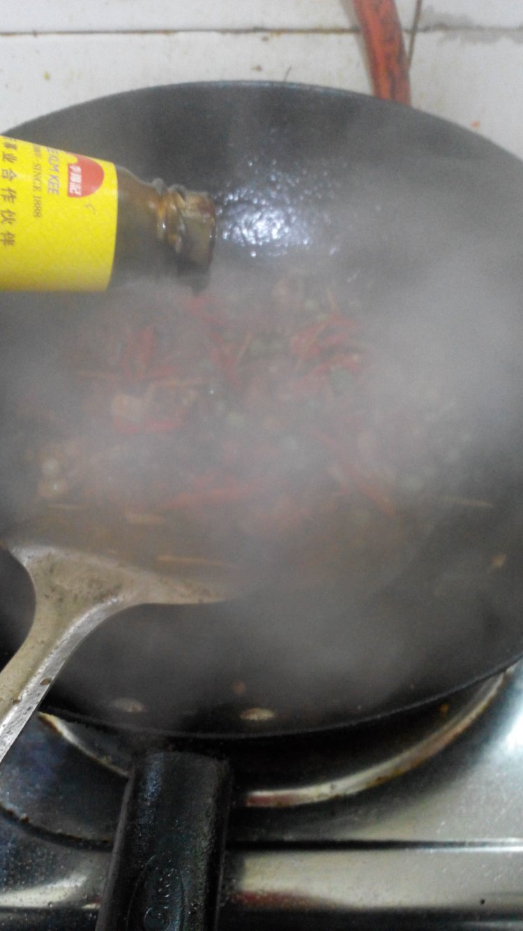酱香牛蛙步骤10