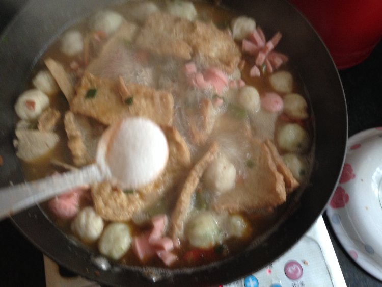 鱼丸豆腐火锅步骤8
