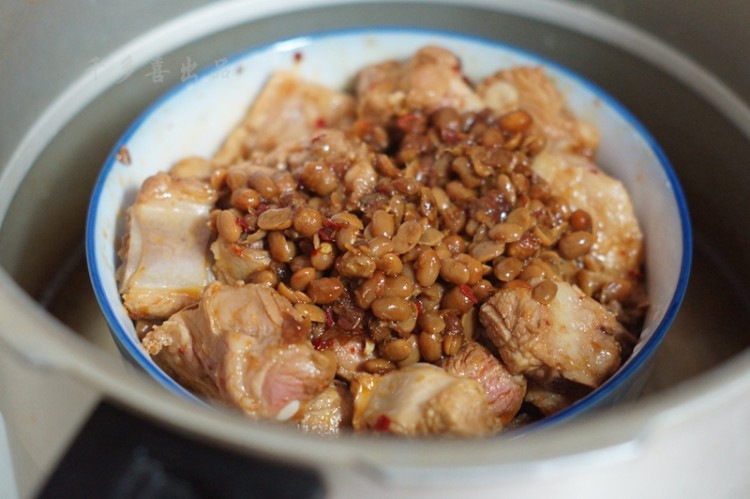 腊八豆蒸排骨步骤8