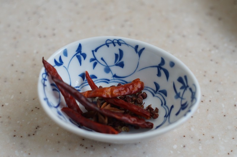 红薯粉条炒羊肉步骤2