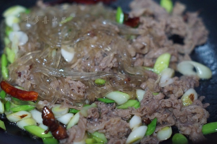 红薯粉条炒羊肉步骤12