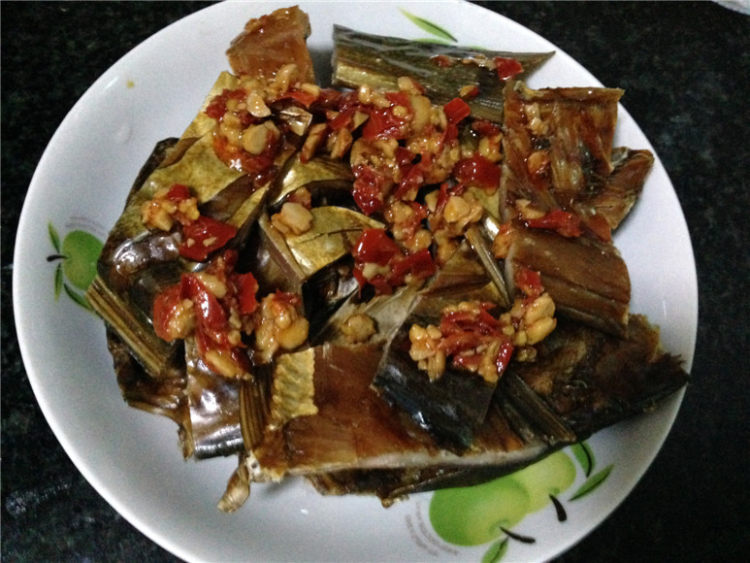 黄豆酱蒸干鱼步骤3