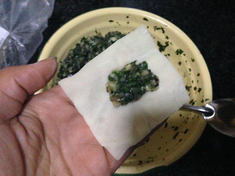 油炸糖果馄饨步骤3