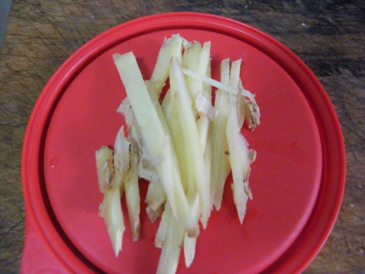 芹菜牛肉步骤8