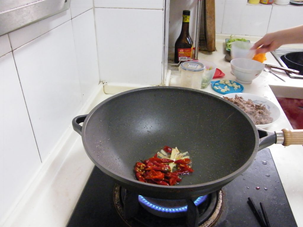 芹菜牛肉步骤14