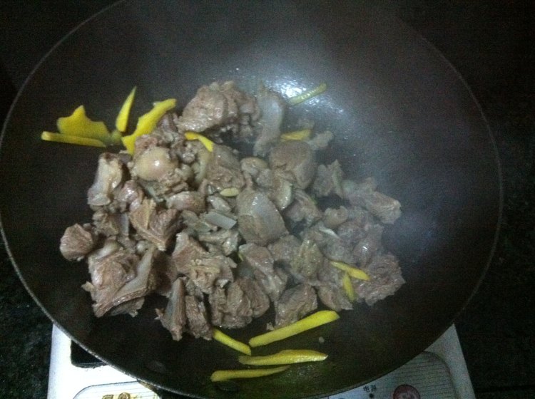 羊肉萝卜煲步骤6