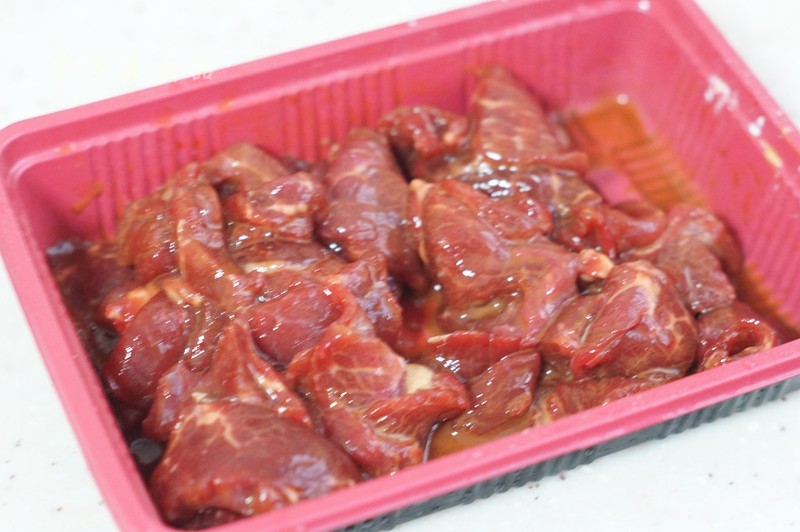 高笋炒大片牛肉步骤5