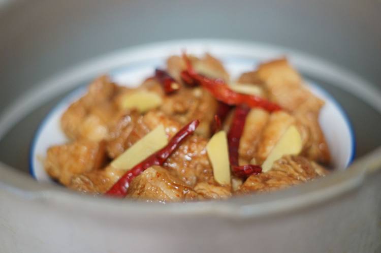 腐乳油豆腐蒸肉步骤9