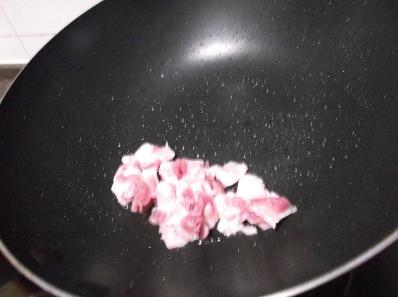 芹菜香干炒肉步骤4