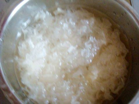 冰糖湘莲步骤3