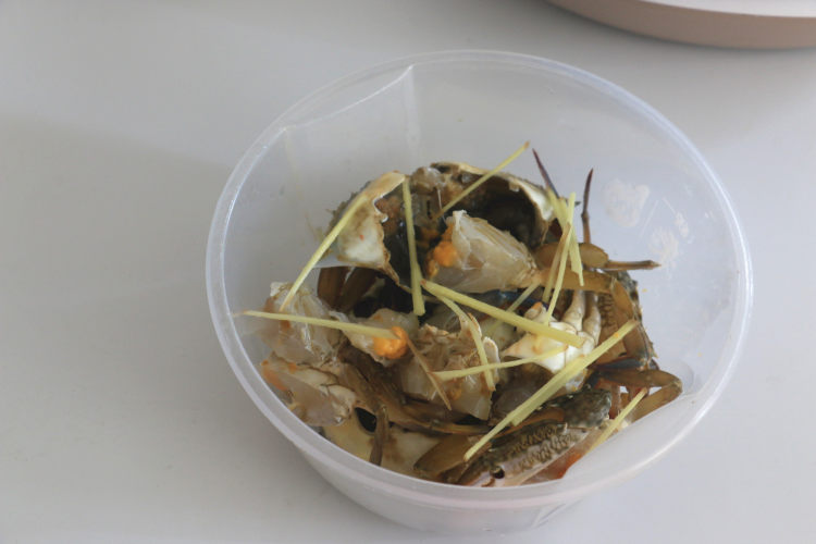 鲜甜花蟹粥步骤2