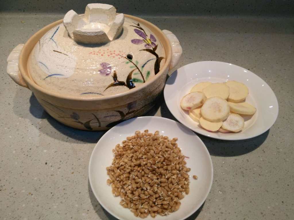 小麦胚芽煲仔饭步骤3