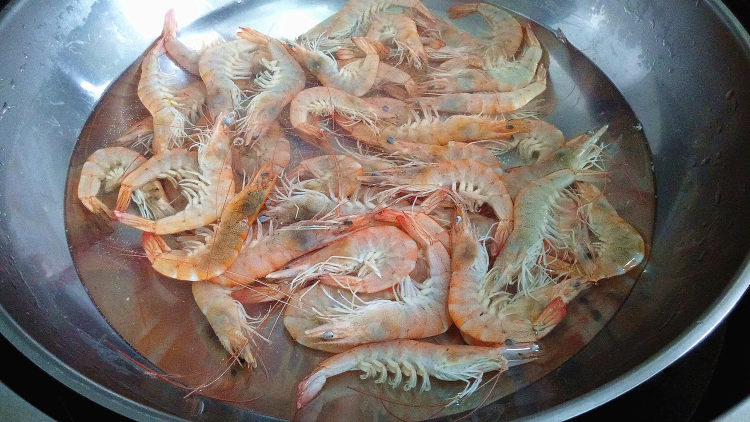 白灼海虾步骤3