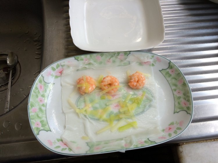 虾仁生菜肠粉步骤9