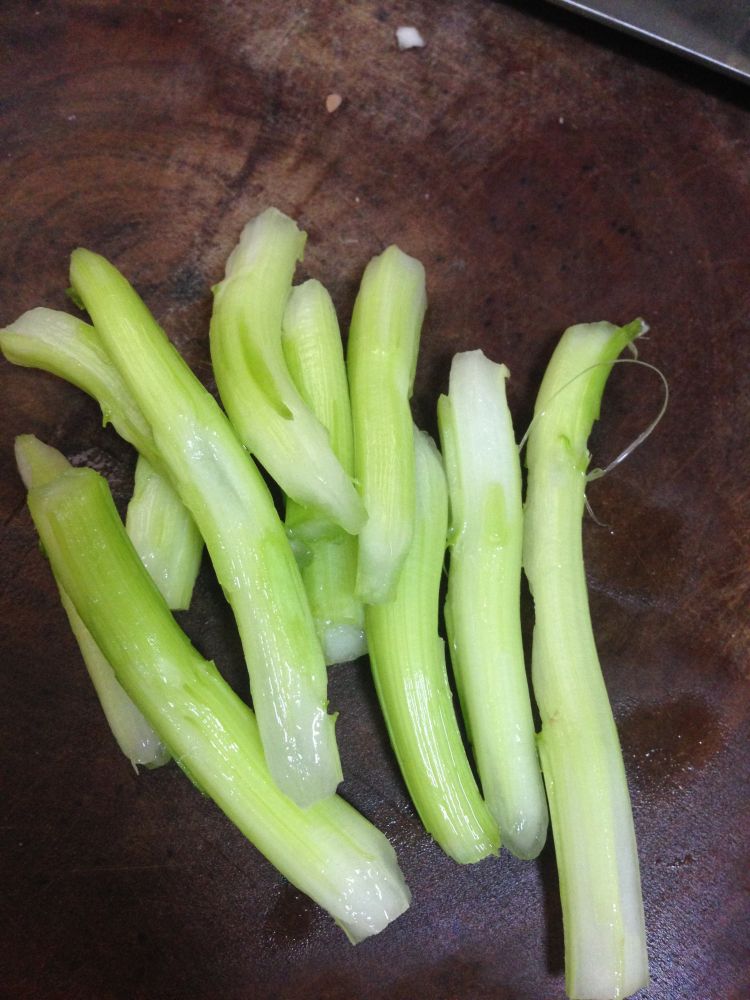 金蒜蚝油菜心步骤3