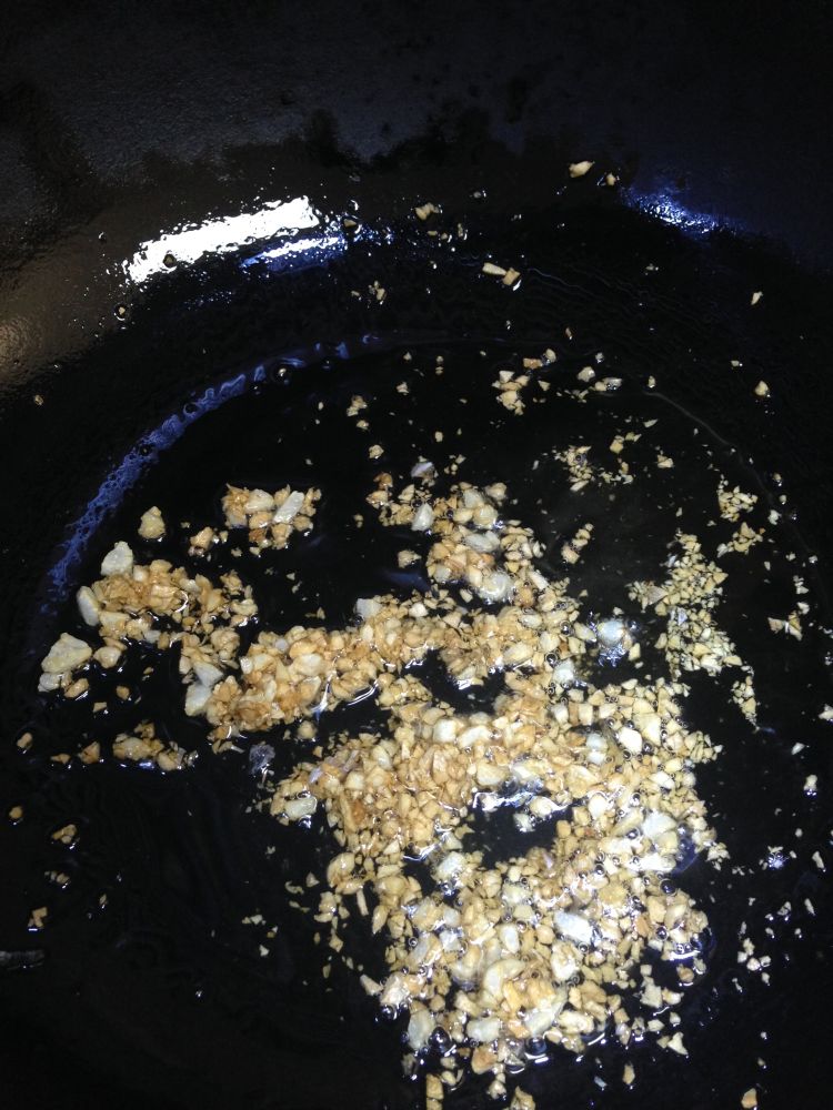 金蒜蚝油菜心步骤6