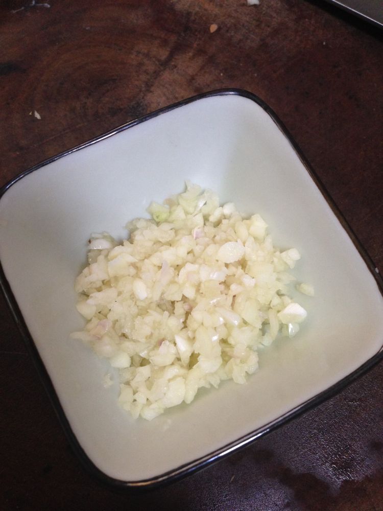 金蒜蚝油菜心步骤4