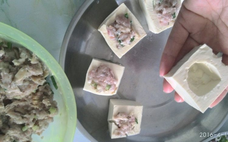 东江豆腐煲步骤5