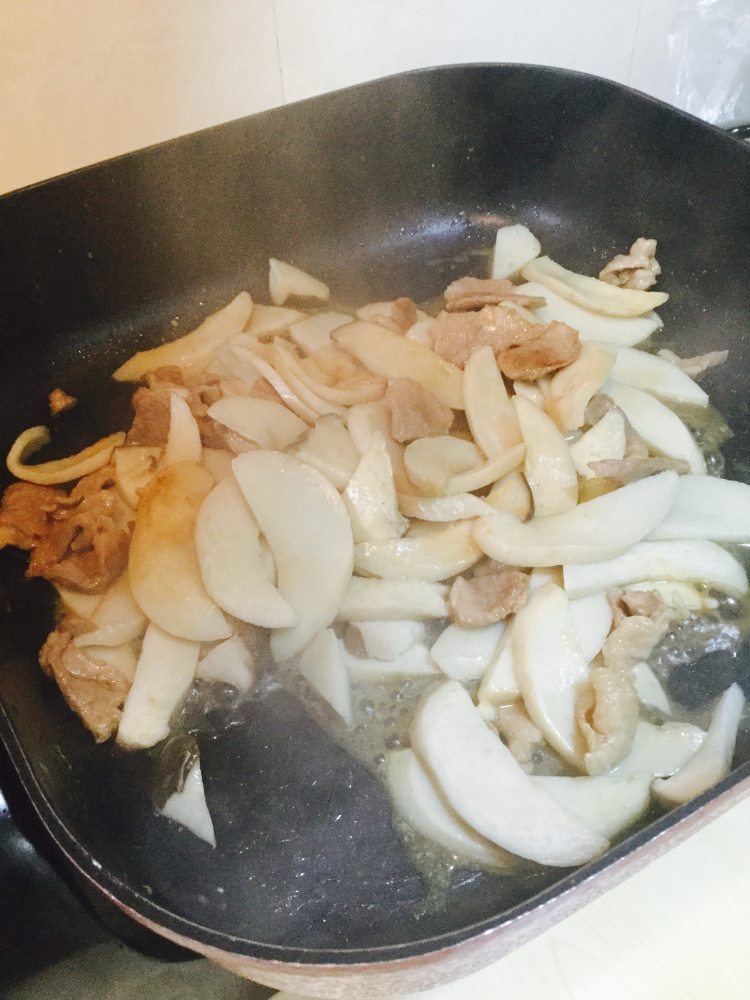 杏鲍菇炒瘦肉步骤8