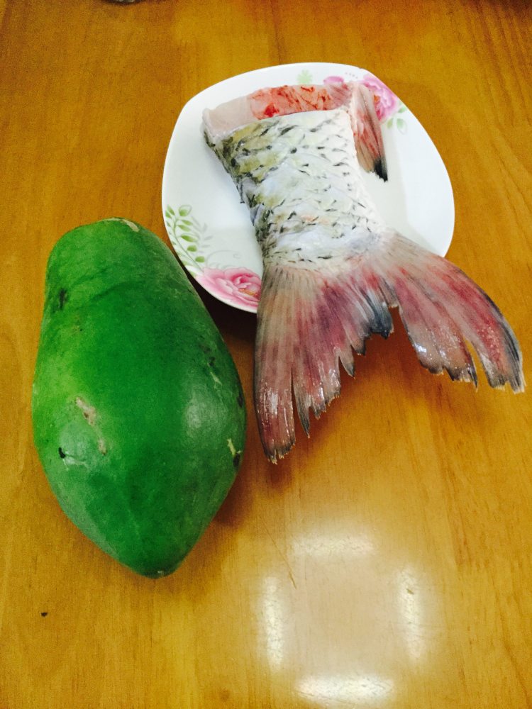 木瓜鱼尾三味步骤1