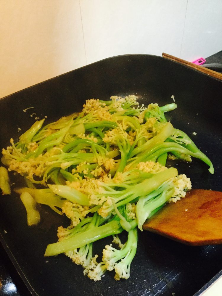 清炒菜花步骤6