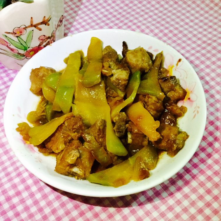 榨菜炒排骨步骤4