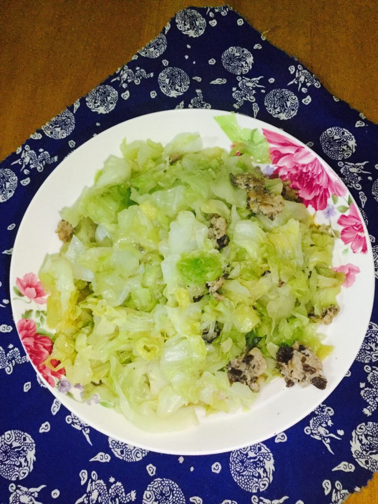肉碎炒包菜步骤6