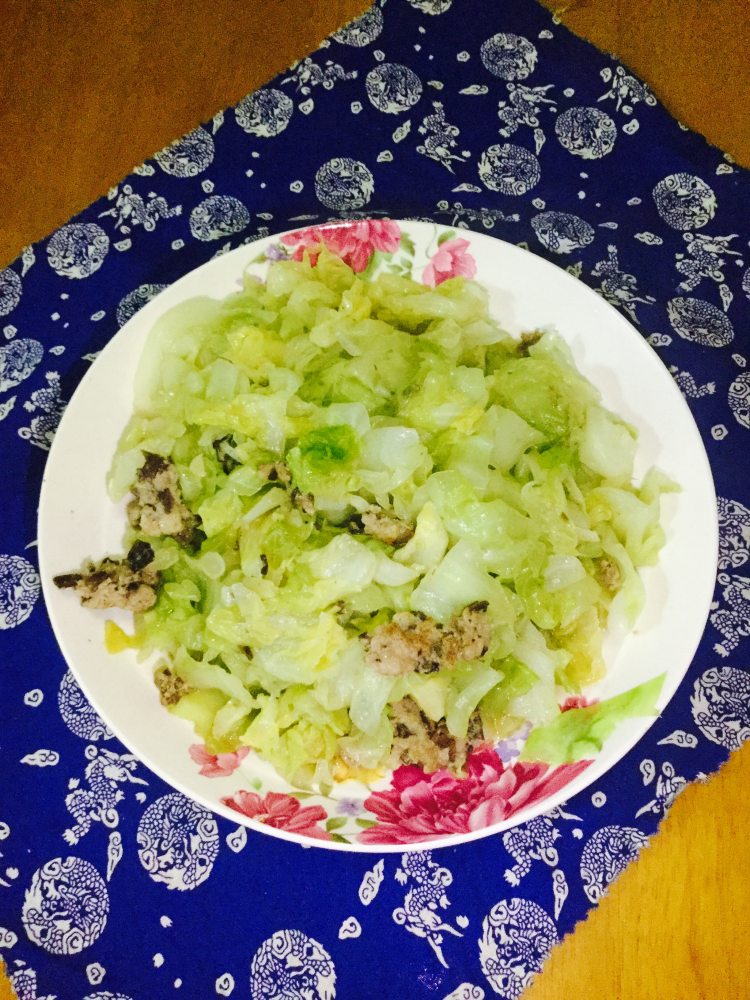 肉碎炒包菜步骤7