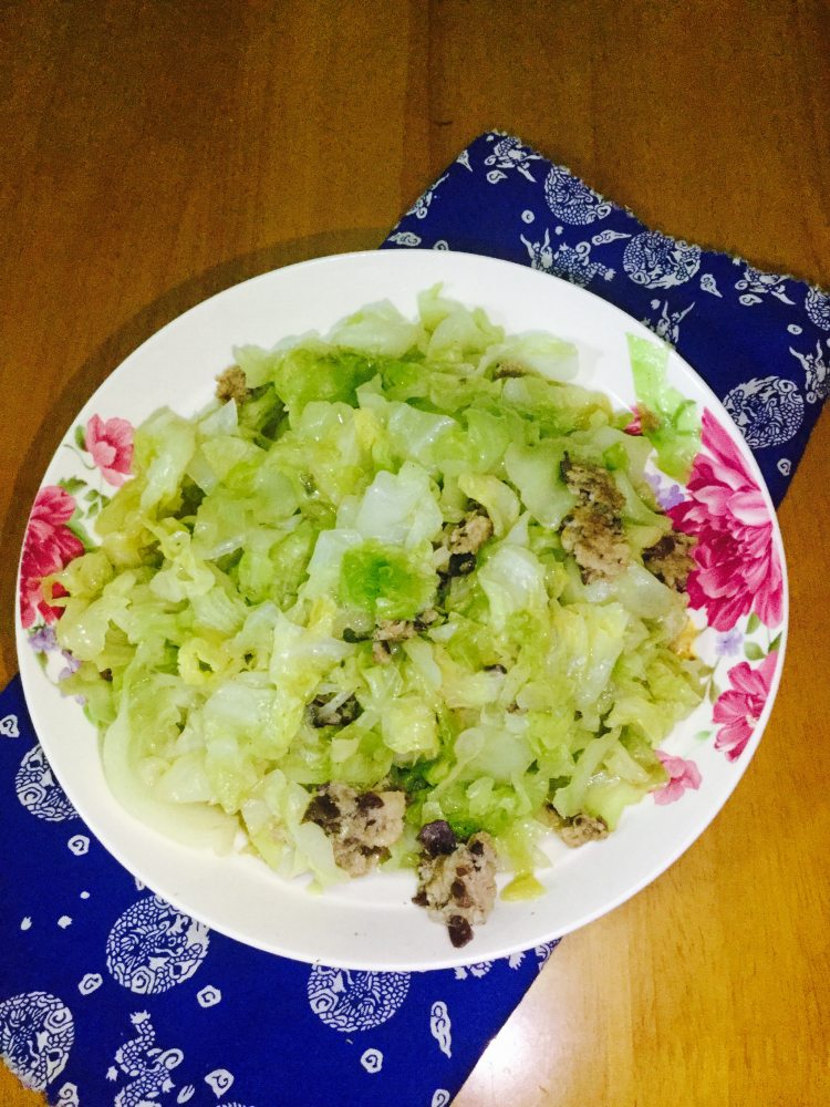肉碎炒包菜步骤9