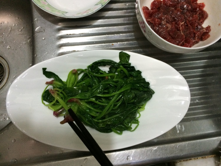 菠菜牛肉汤步骤4