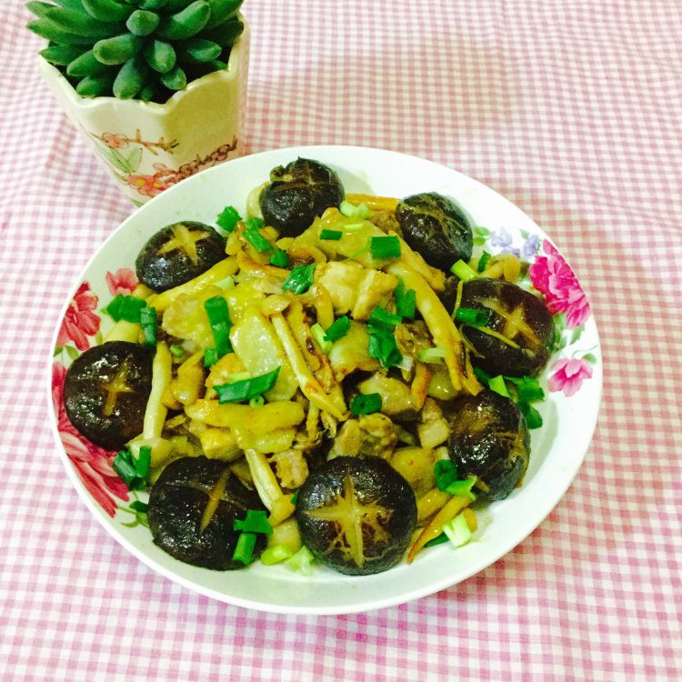 鲜菇焖鸡步骤15