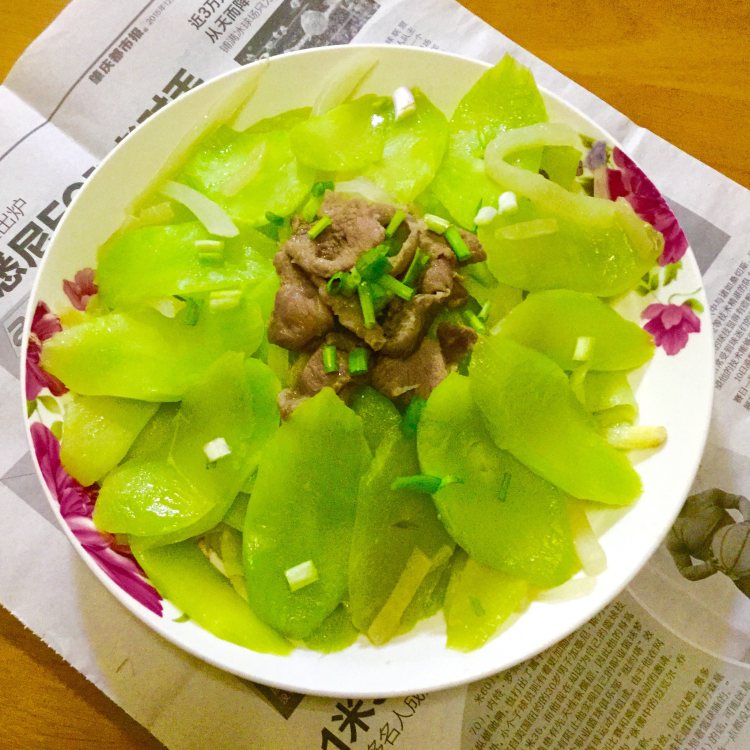 肉片炒莴笋步骤8