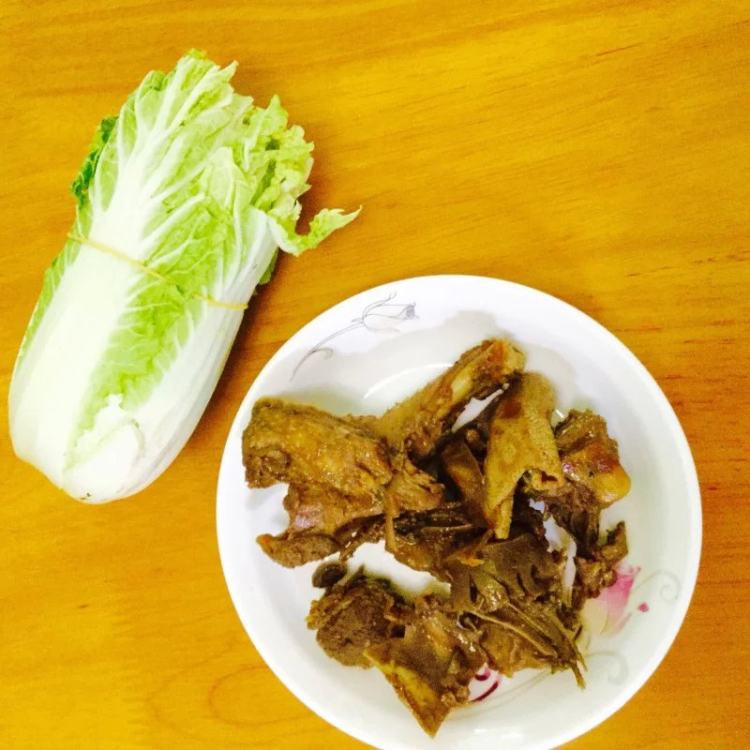 娃娃菜焖番鸭步骤1
