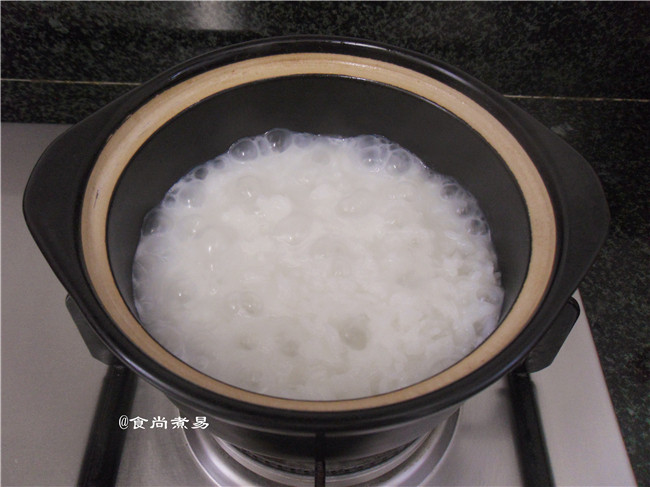 肉饼咸蛋煲仔饭步骤8