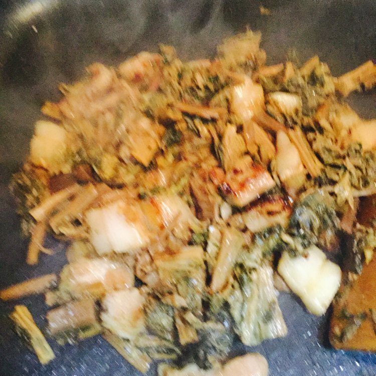 菜干焖猪肉步骤6