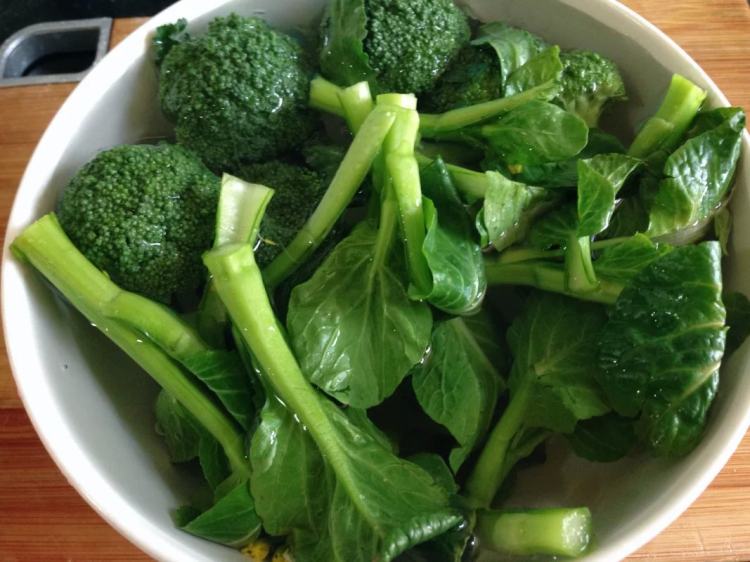 香菇排骨煲仔饭步骤4