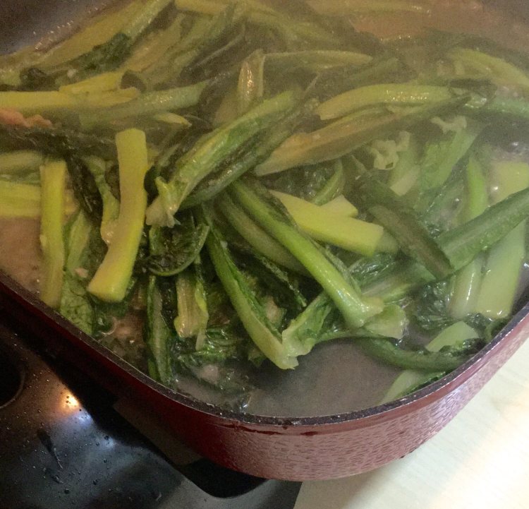 肉片炒莴笋叶步骤9