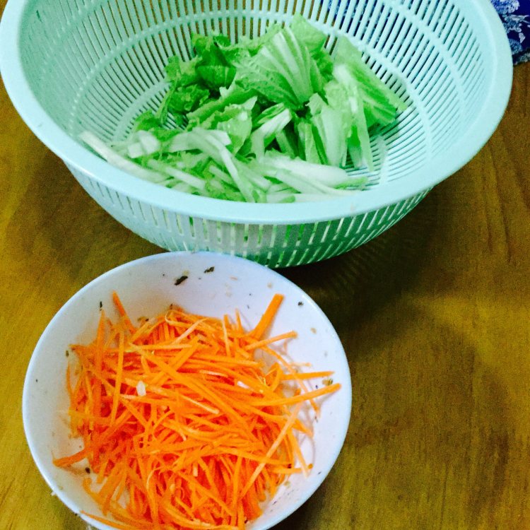 大白菜胡萝卜步骤2