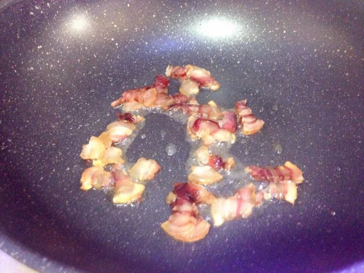腊肉炒笋瓜步骤3