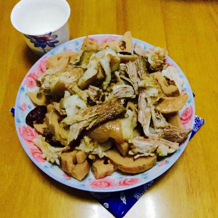 莲藕猪肉汤步骤15