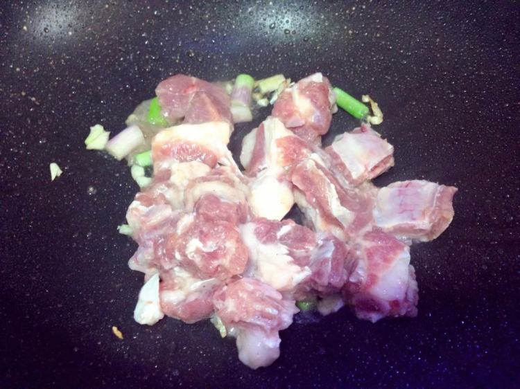 排骨炖土豆步骤9