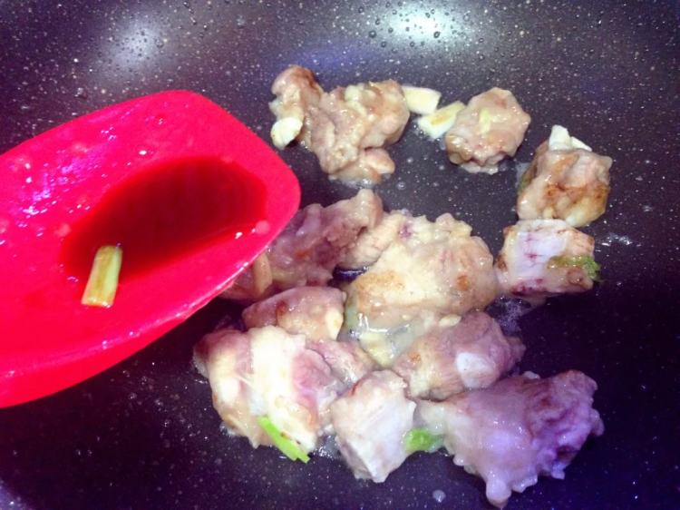 排骨炖土豆步骤12