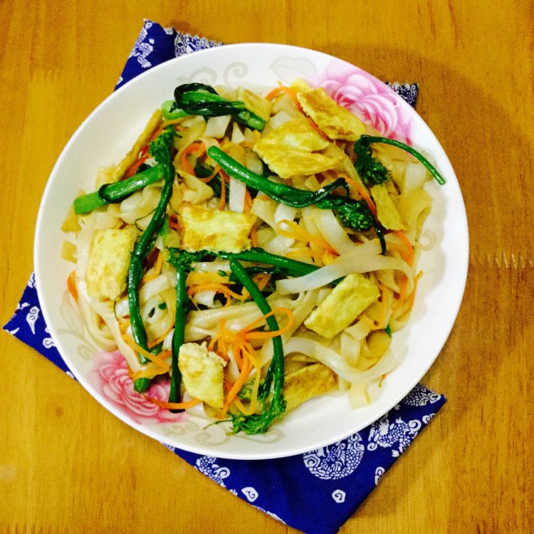 菜心炒河粉步骤20