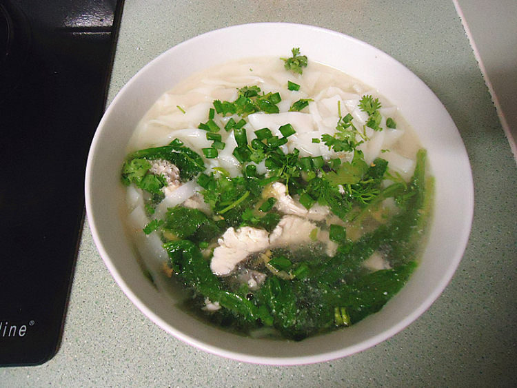 鱼片芥菜汤河粉步骤8