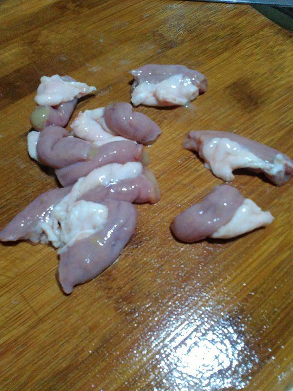 鲜鸡杂菇煲步骤2