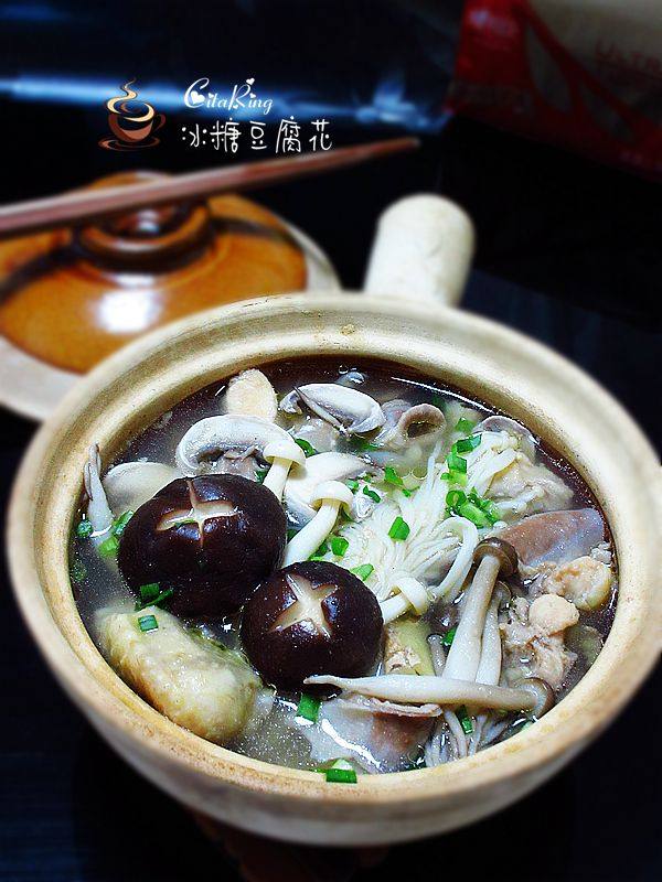 鲜鸡杂菇煲步骤10