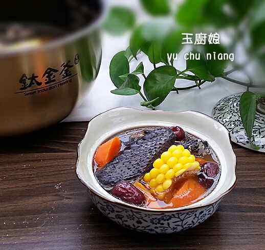 粟米胡萝卜竹丝鸡汤步骤13